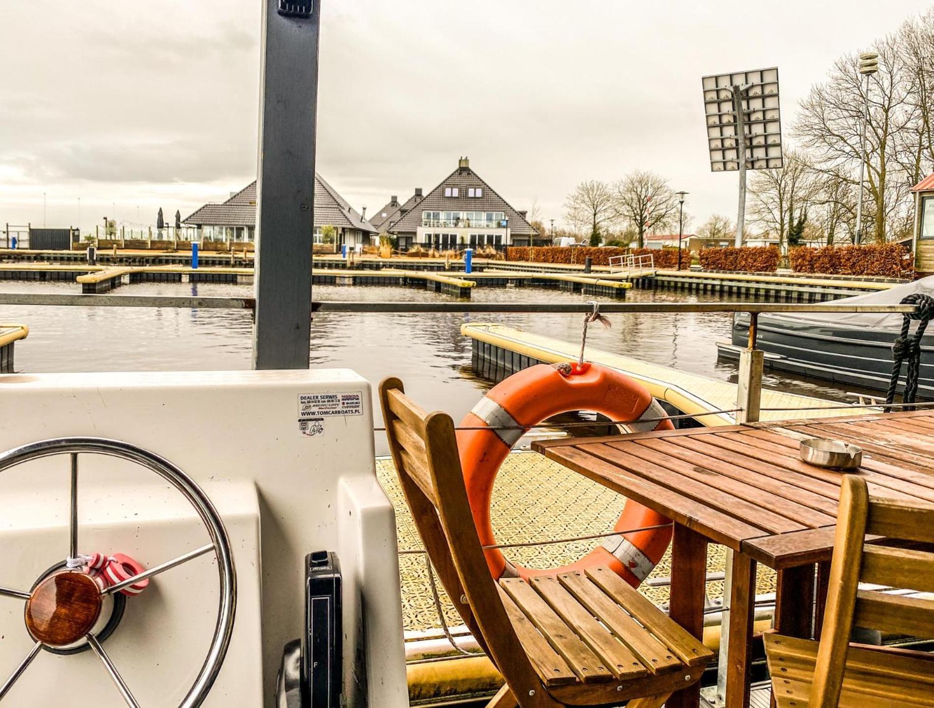 Houseboat Blue Sneekermeer Offingawier 외부 사진