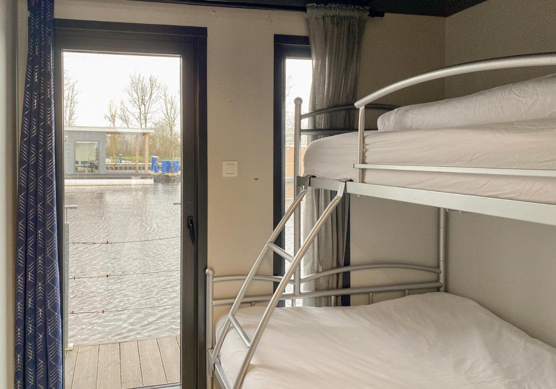 Houseboat Blue Sneekermeer Offingawier 외부 사진